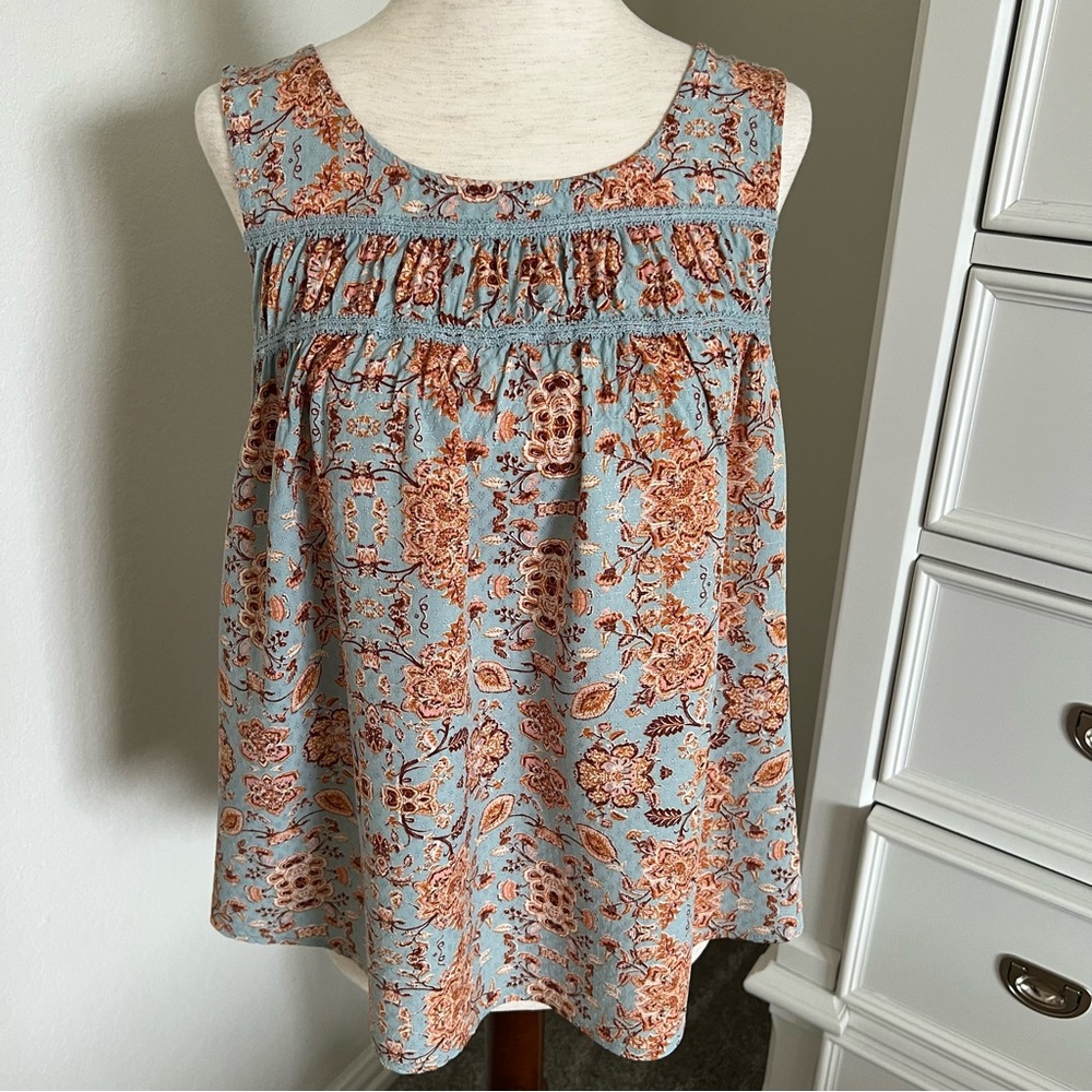 Knox Rose Sleeveless Blouse
